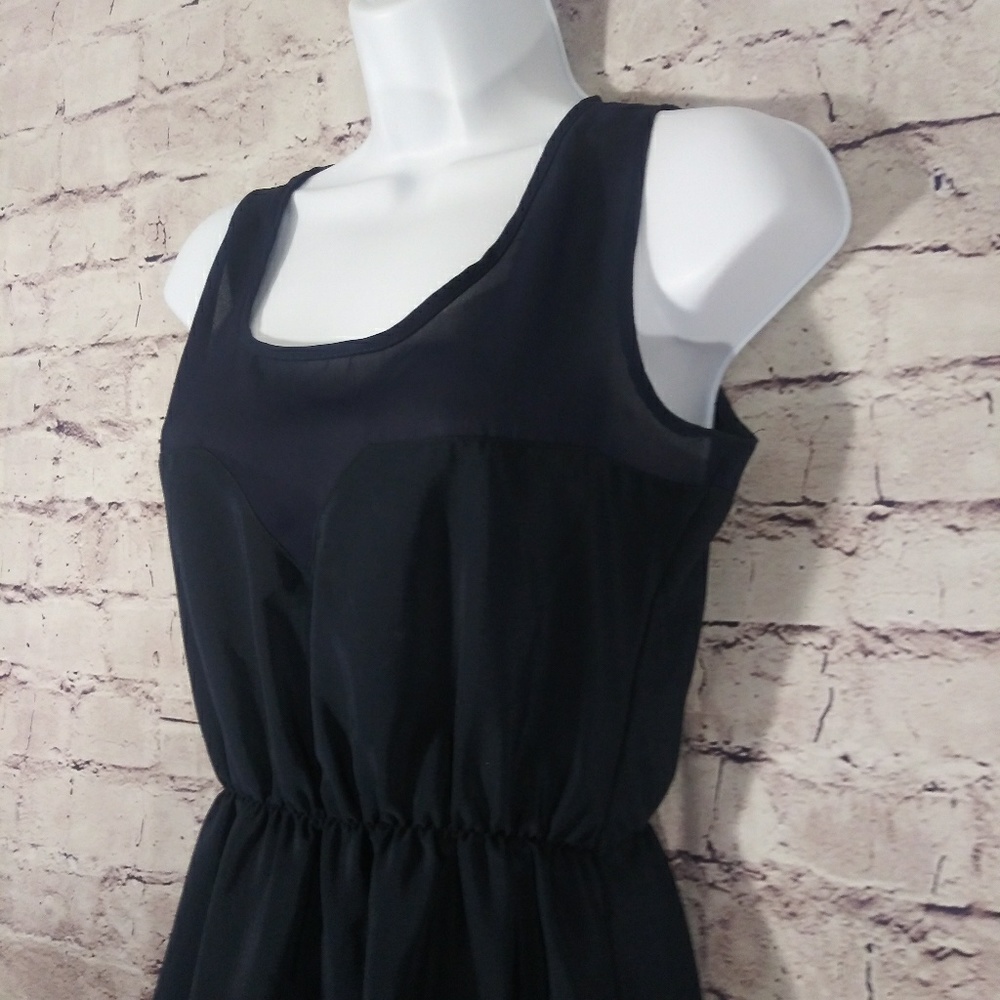 Johann Earl dress
